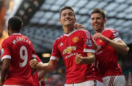 出售给尼斯 出售给尼斯