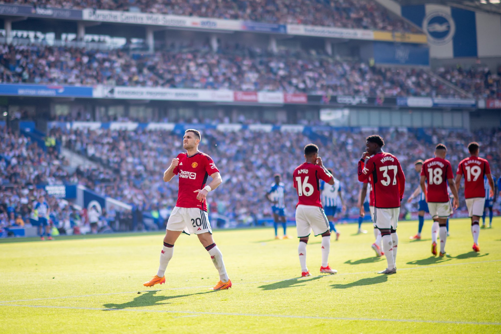 级俱乐部似 级俱乐部似